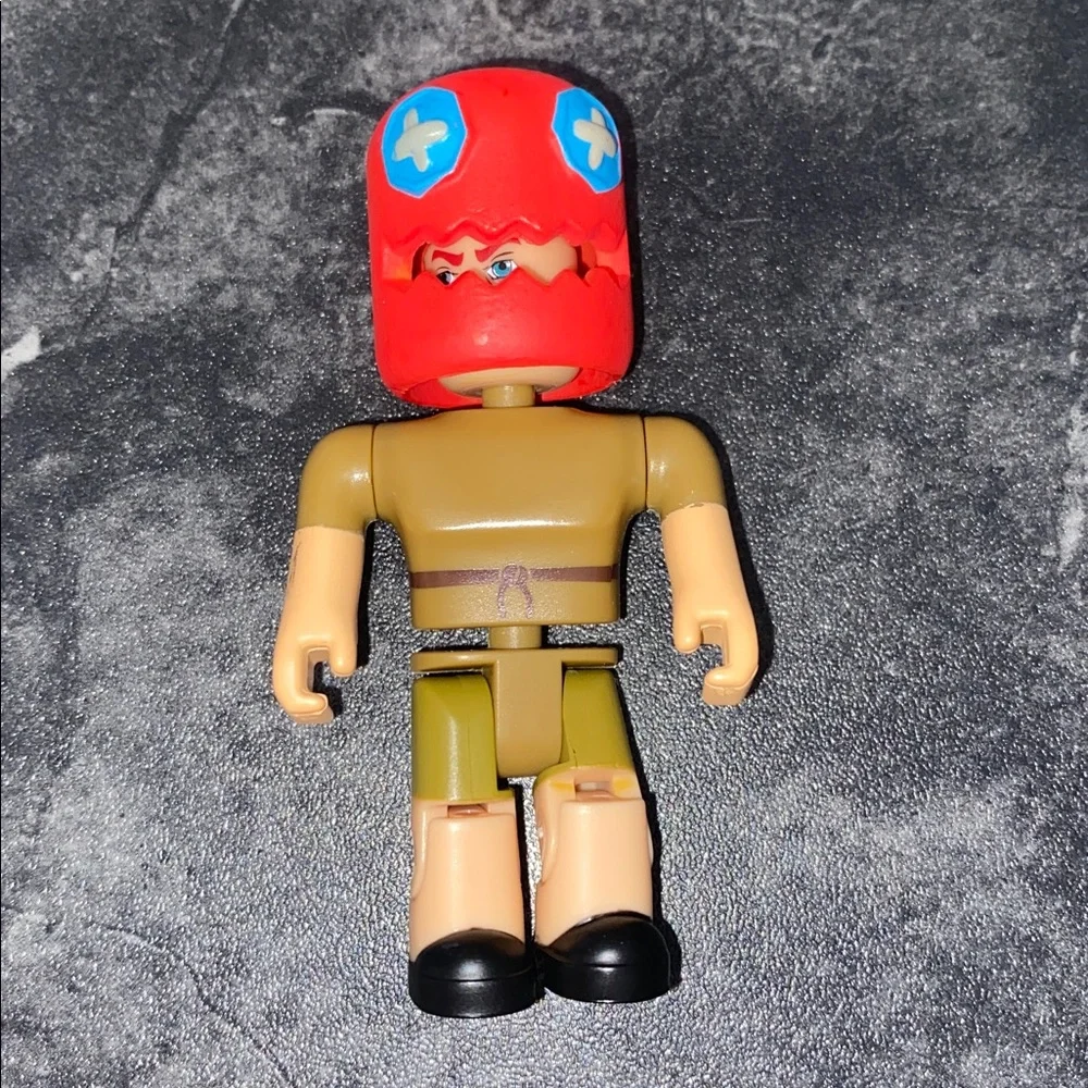 Roblox Mystery Figure & B Cube